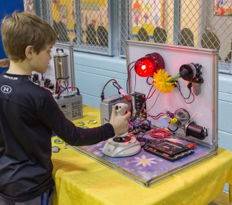 2016 Blue Bell Elementary Science Night Demonstration